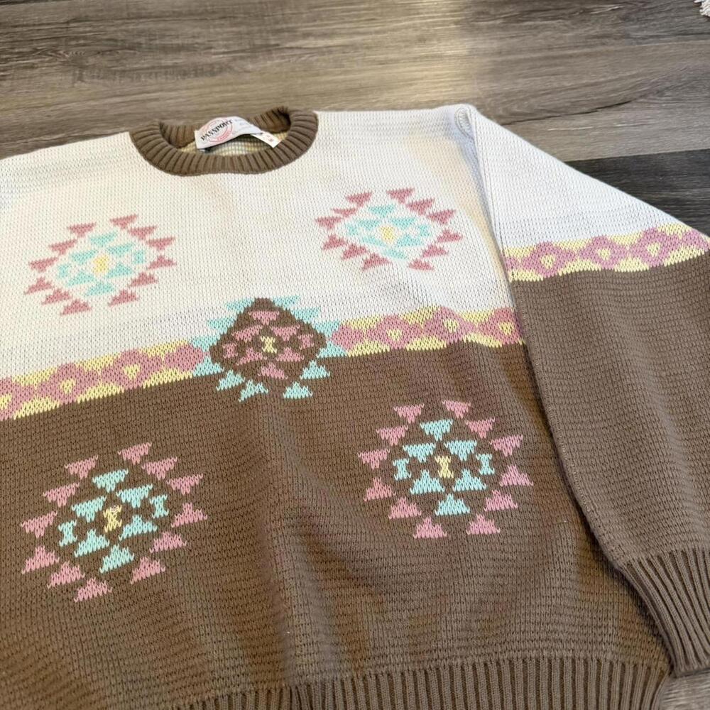 vintage passport international pastel pattern sweater S/M